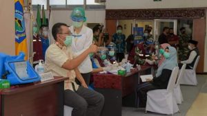 Zulkieflimansyah Akui Lebih Bugar setelah Disuntik Vaksin Covid-19