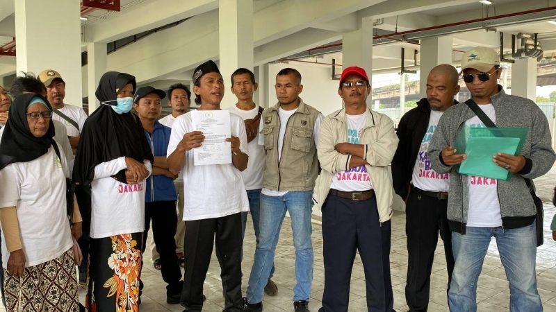 Merasa Diabaikan Pj. Gubernur DKI, Warga Kampung Bayam Lakukan Aksi Squatting di Rusun Jakarta International Stadium