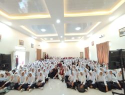 Jadi Pembicara Kuliah Umum, Iqbal Ajak Mahasiswa STKIP Taman Siswa Bima Punya Pemikiran Global