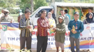 Pemkot Bima Gelar Operasi Pasar di Kelurahan Dodu, Warga Antusias