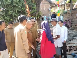 Bupati Sumbawa Tinjau Lokasi Bencana Angin Puting Beliung, Perintahkan Rehabilitasi Rumah Warga