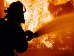 Kantor Camat Woja di Kabupaten Dompu Terbakar, Kerugian Ditaksir Mencapai Rp 2 Miliar